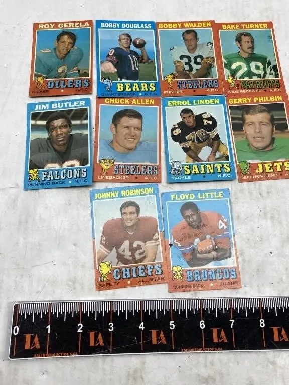 1971 Topps Football Card Lot (10 Cards)