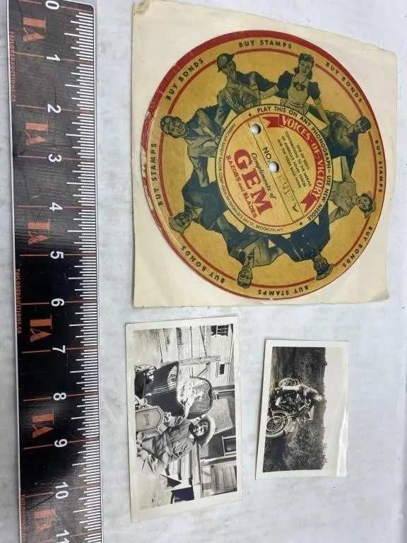 WWII Gem Razor Blades Record & Vintage Photos