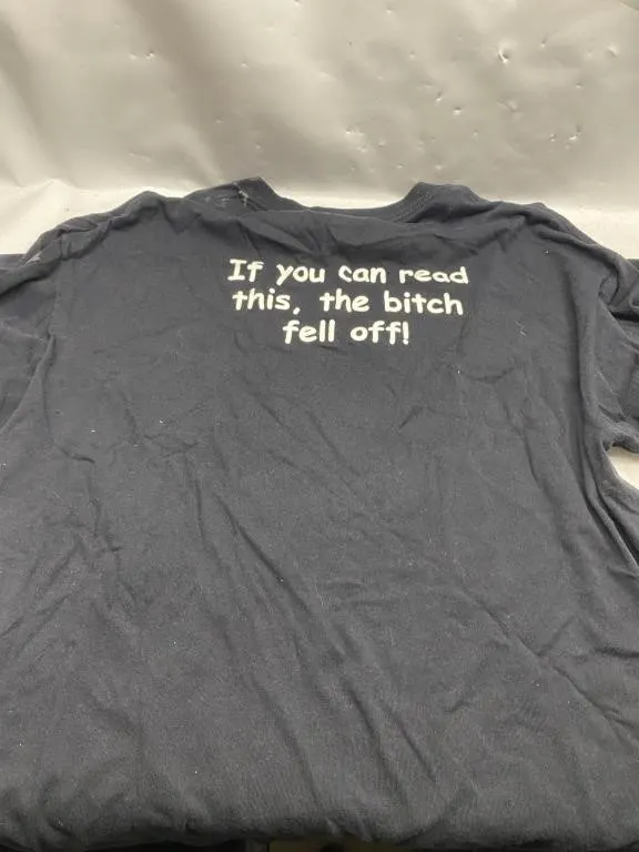 Black Graphic T-Shirt "Bitch Fell Off"