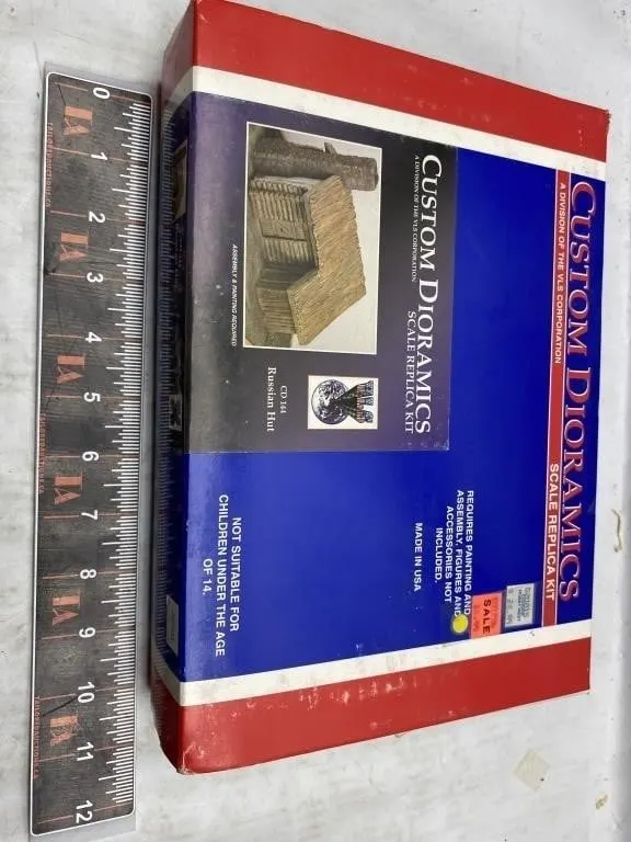 Custom Dioramics CD 144 Russian Hut Scale Replica