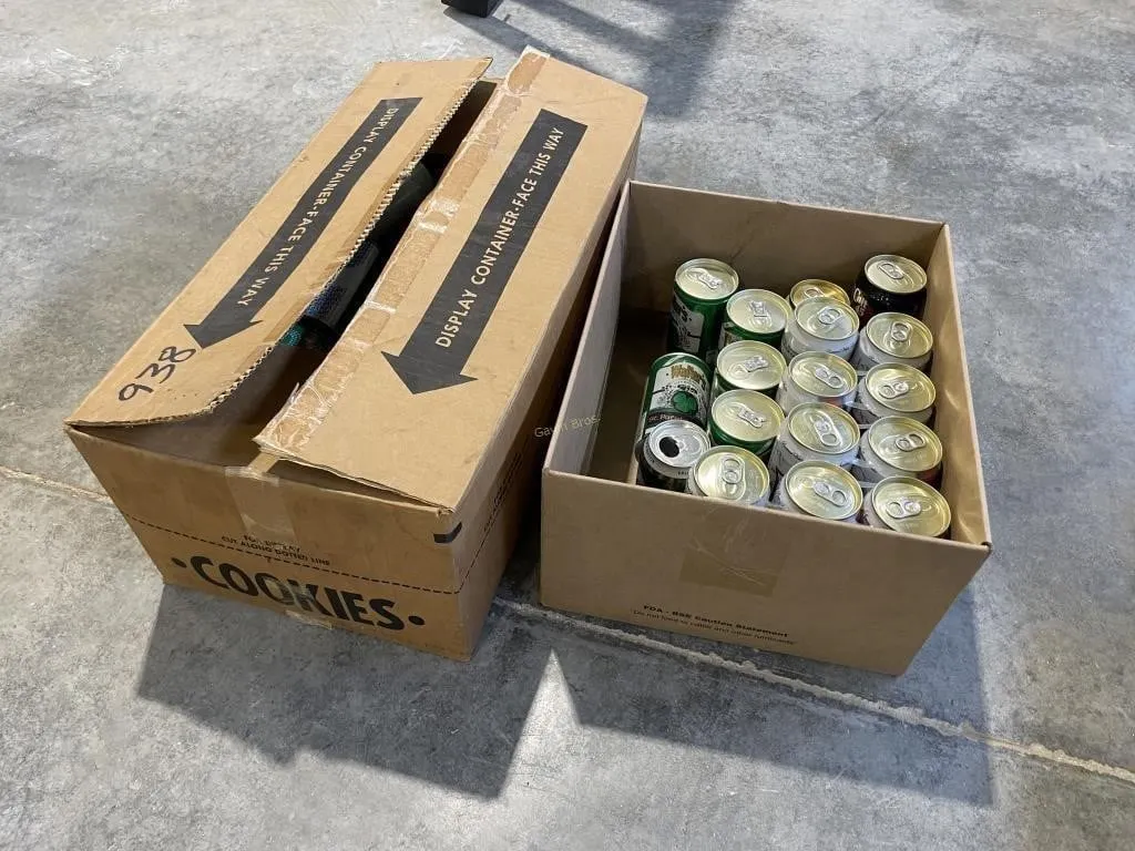 Walter's Beer & 7up Cans