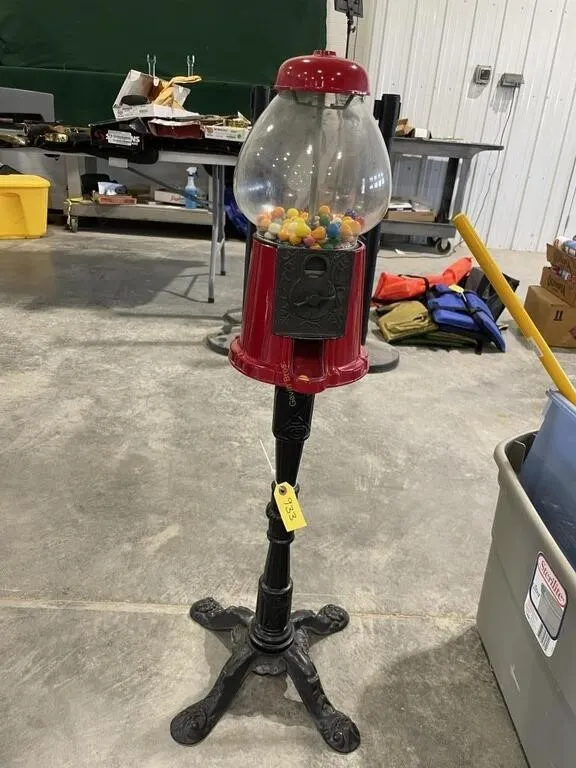 Gumball Machine on Stand