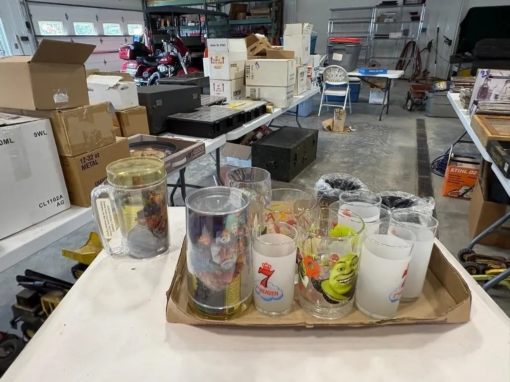 Hamm's, Shrek, Camel & other glasses
