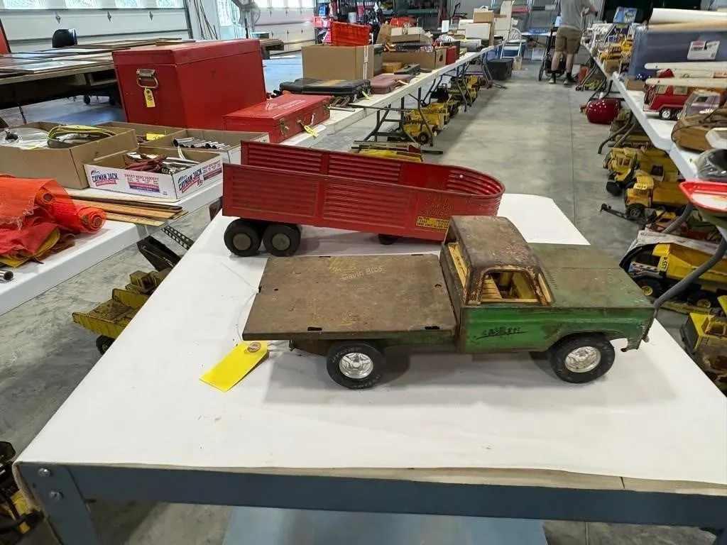 Nylint Flatbed Truck & other Trailer