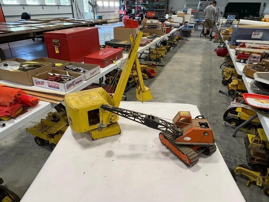 Tonka & Strutco Cranes