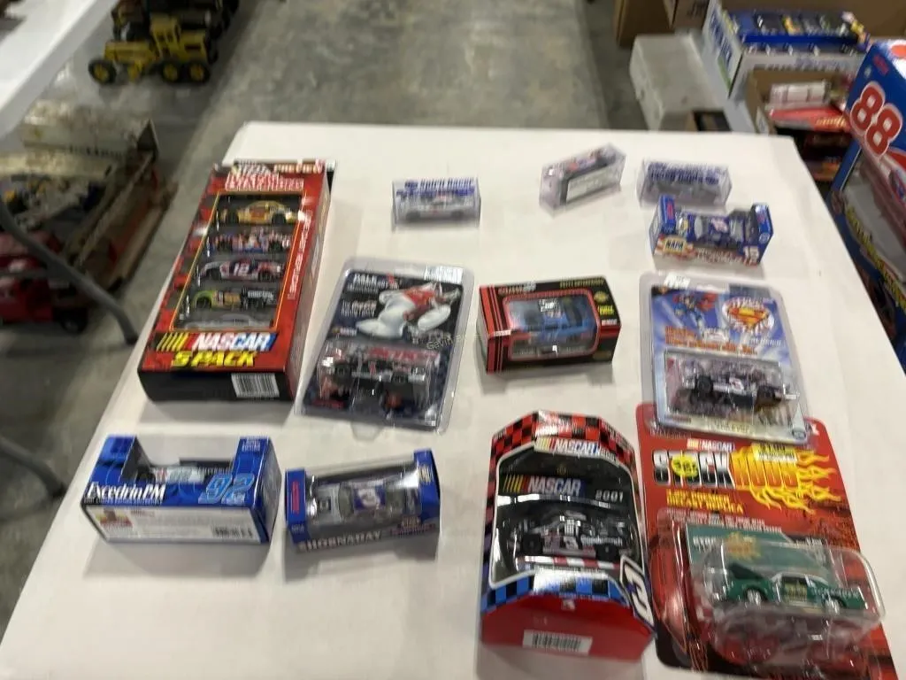 Racing Champions, Nascar & other 1:64 Cars