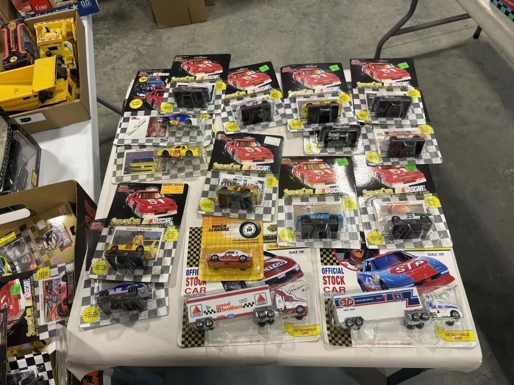 Racing Champions Nascar 1:64 Scale
