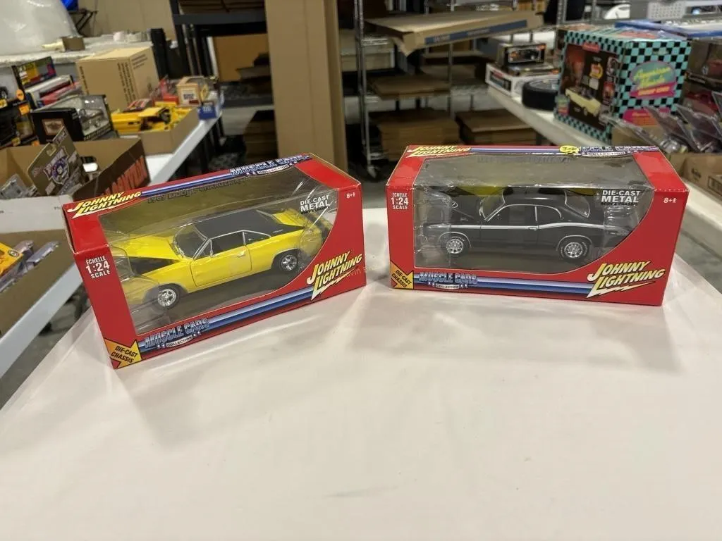(2) Johnny Lightning Die-Cast Cars