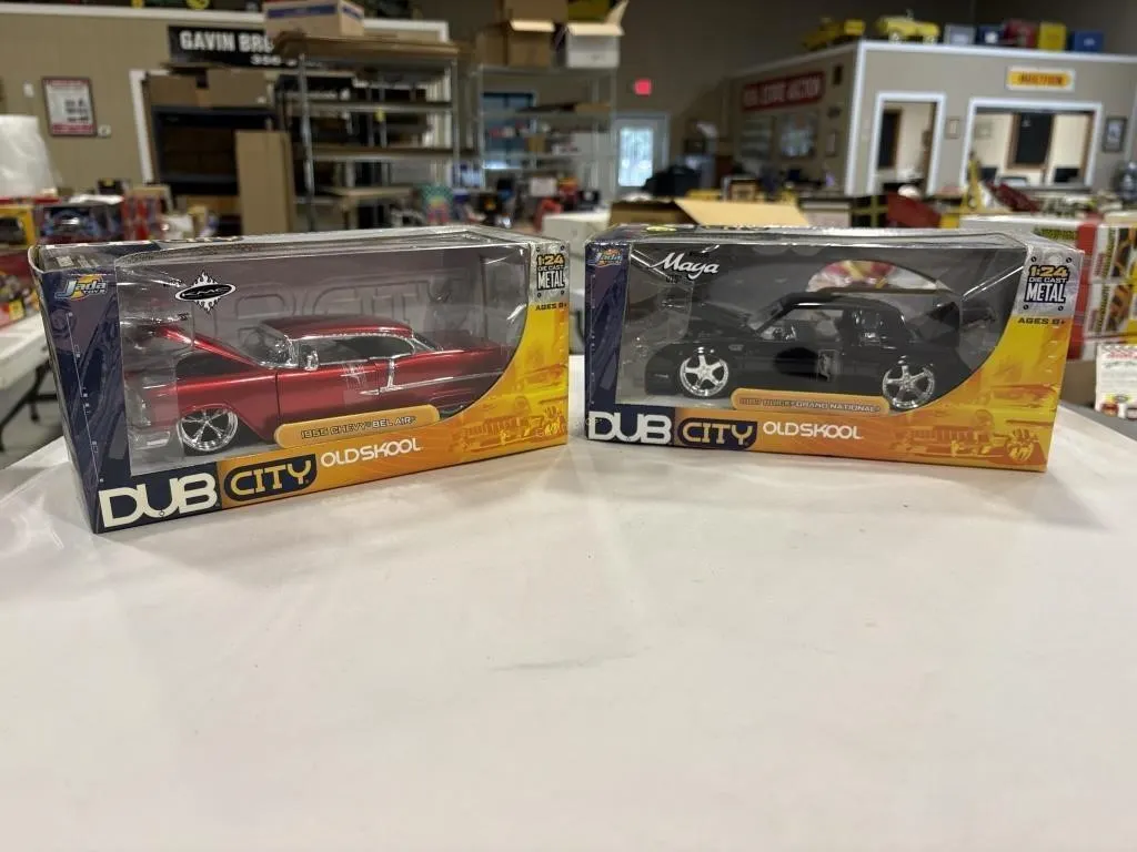 (2) Dub City Old Skool Die-Cast Cars