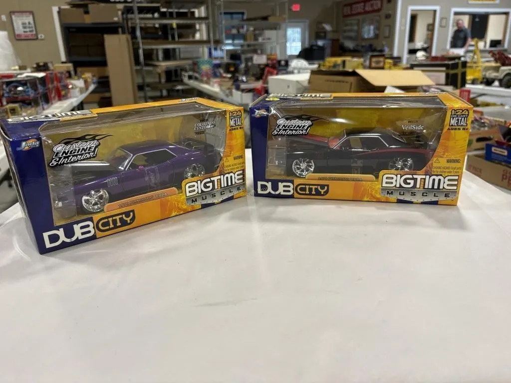 (2) Dub City BigTime Muscle Die-Cast Cars