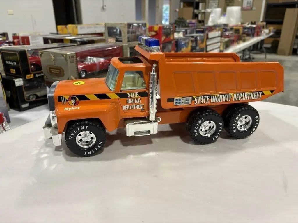 Nylint State Highway Dept Dump Truck