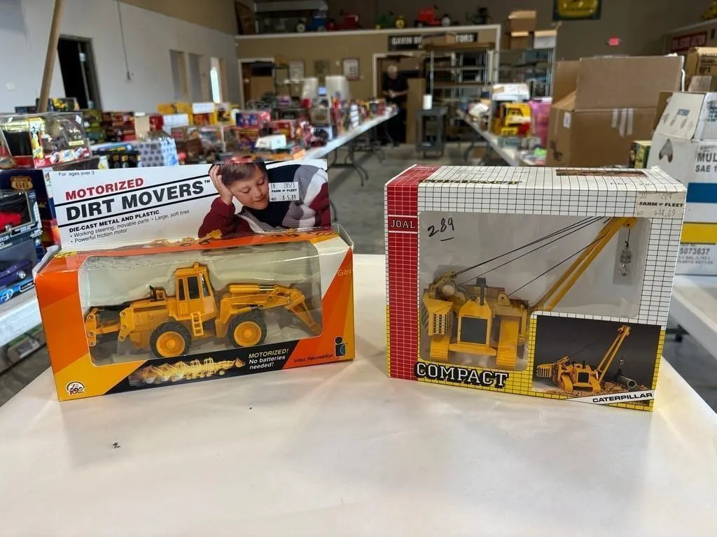 (2) Construction Toys