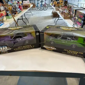 (2) American Muscle Diecast Cars