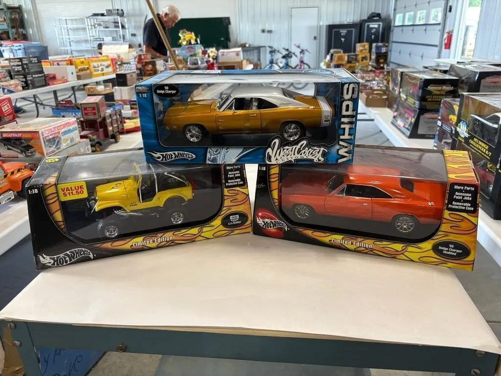 (3) HotWheels Diecast Cars
