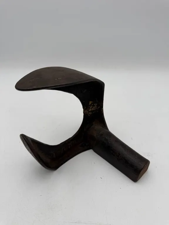 Vintage Cast Iron Cobbler Shoe Last No. 172