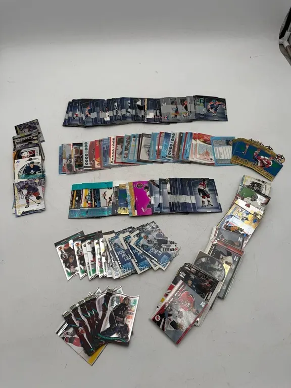 500pc Mixed Hockey Trading Card Lot