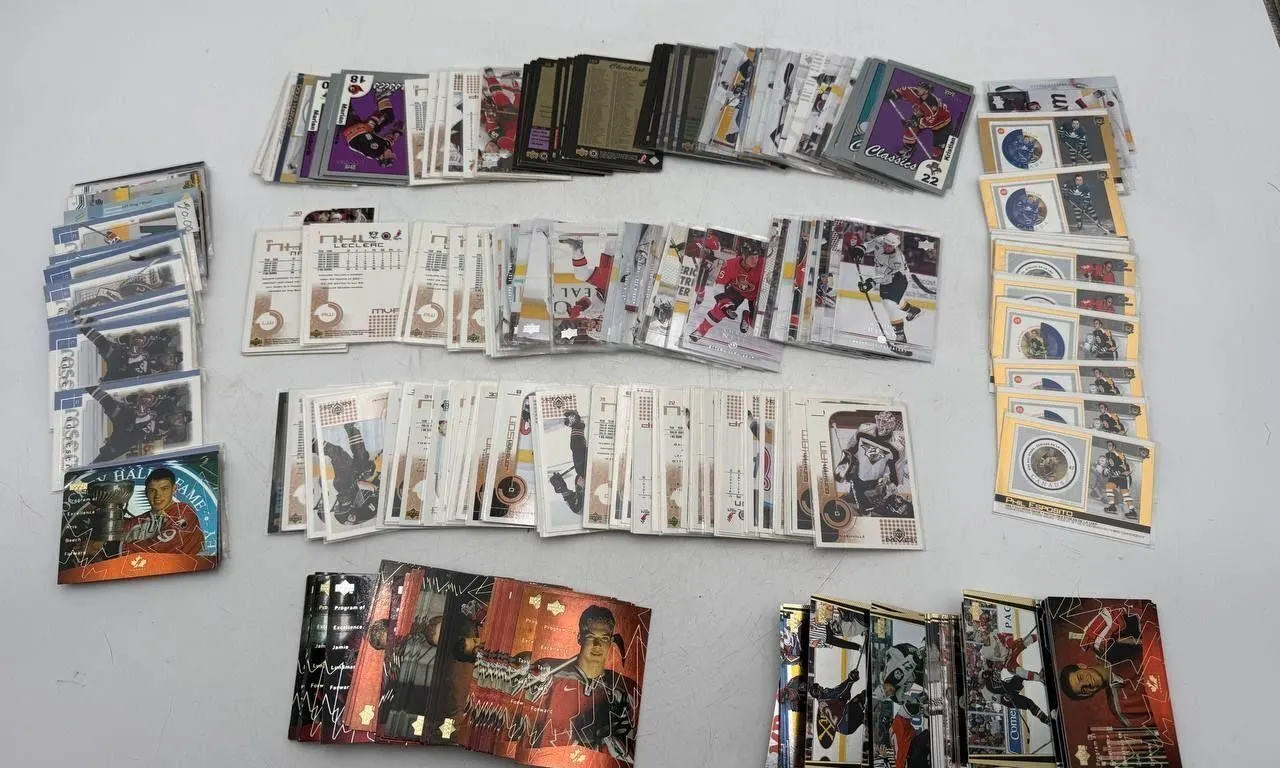 500pc Mixed Hockey Trading Card Lot