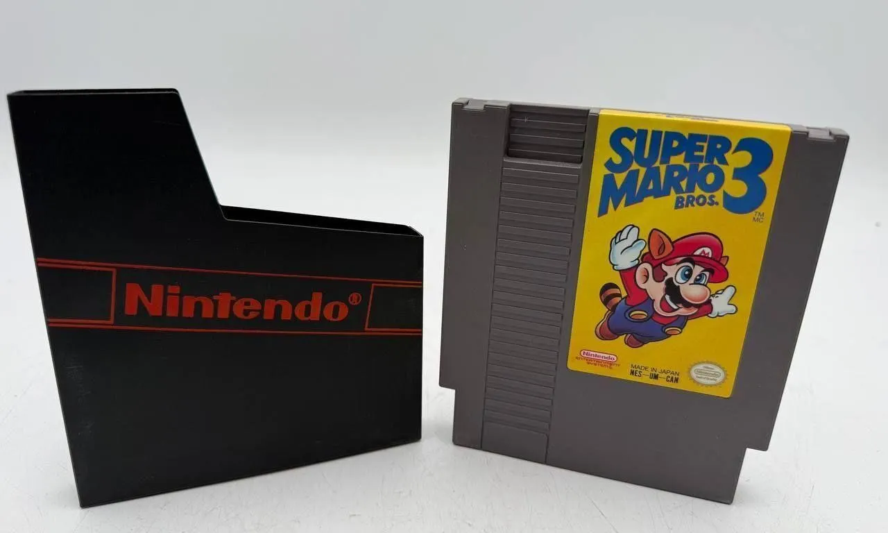 Super Mario Bros 3 NES Game w/ Sleeve
