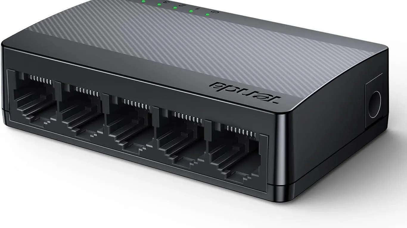 SEALED $50 Tenda 5-Port Unmanaged Gigabit...