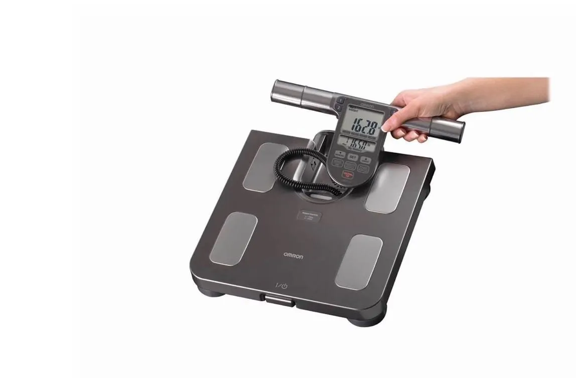 $135 Omron HBF-514C - Bathroom scales