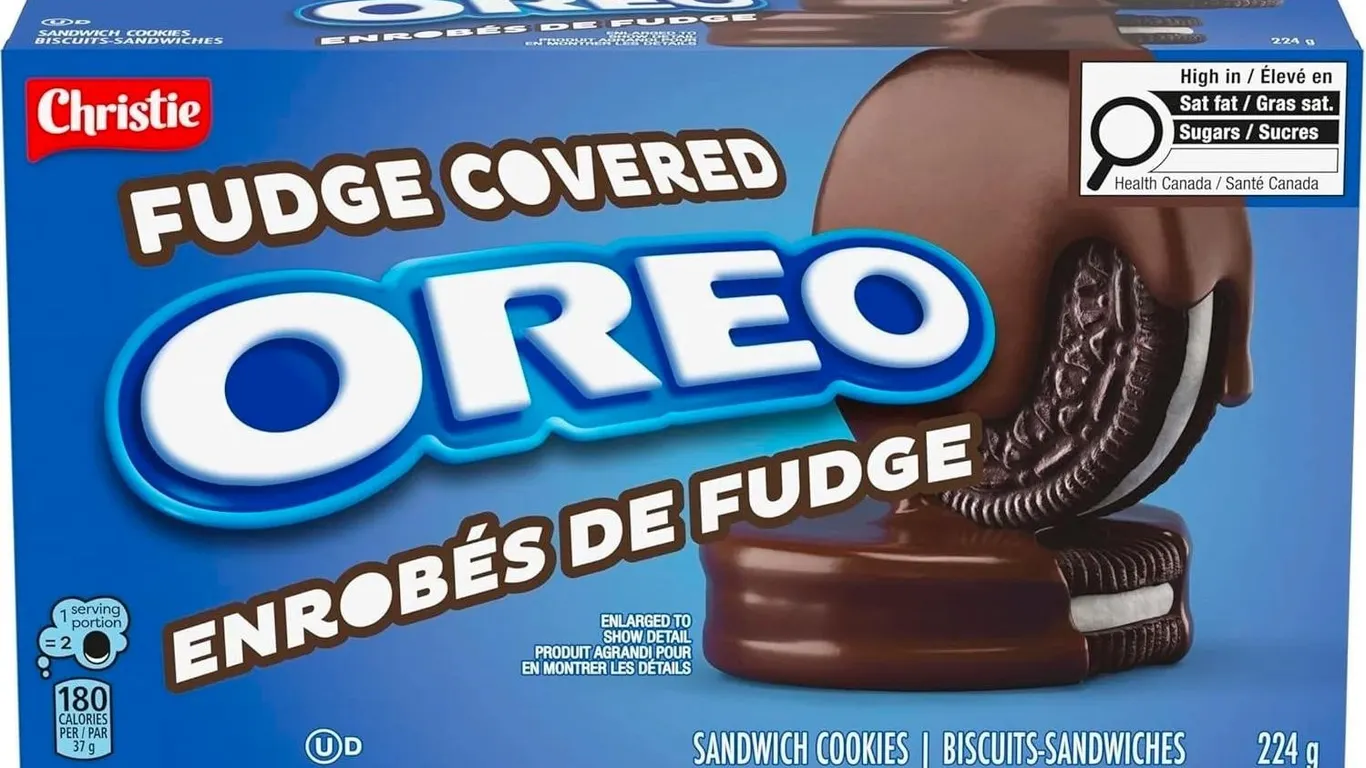 NEW (224g x2) 2pk Fudge Covered Sandwich Cookies