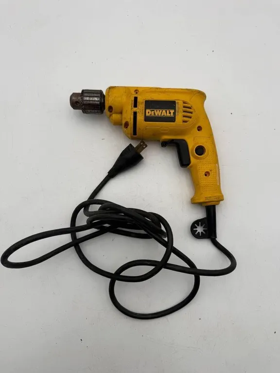 DEWALT DWE1014 3/8� Rotary Drill