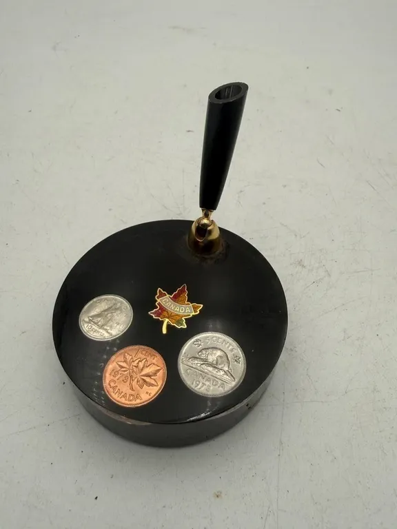 Vintage 1973 Canadian Coin Desk Pen Holder