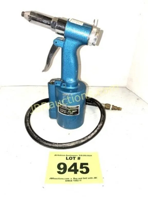 AIR RIVETER