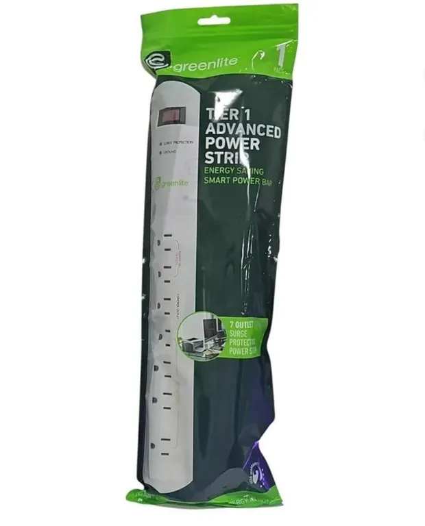 Greenlite 7 Outlet Power Strip 3 Cord White