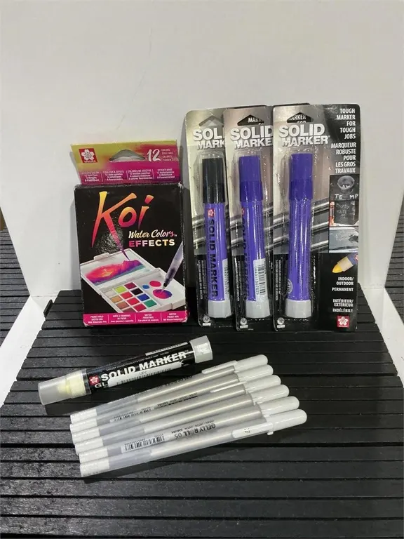 Sakura Koi And Gelly Roll Art Supply Bundle
