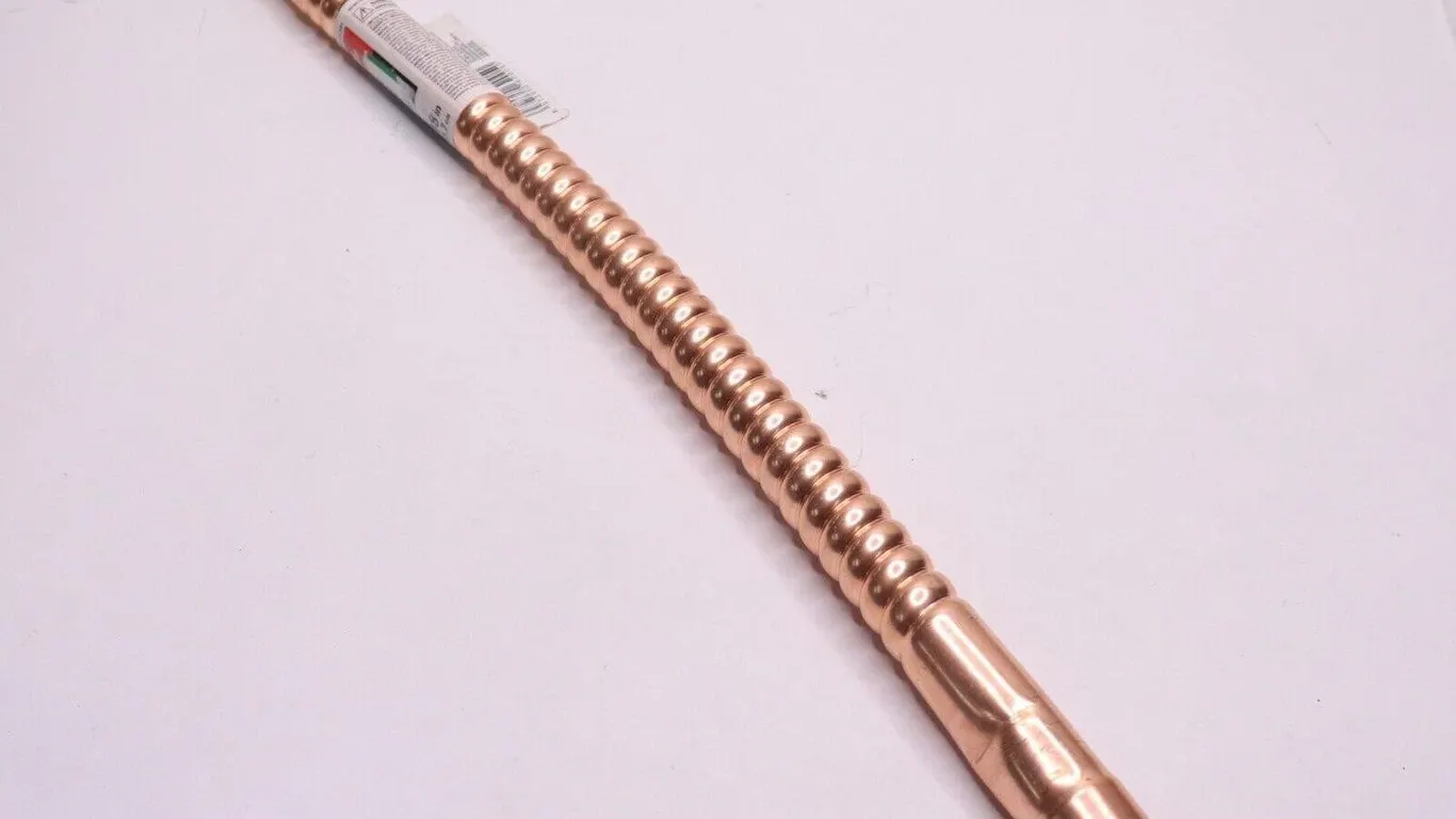 Everbilt 815618 18in Copper 34in FIP Water Line