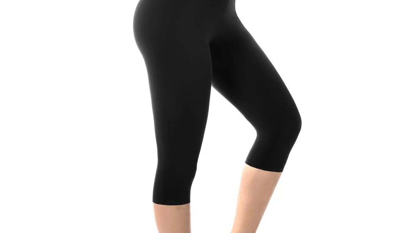 Walifrey Capri Leggings Women Black Small-Medium