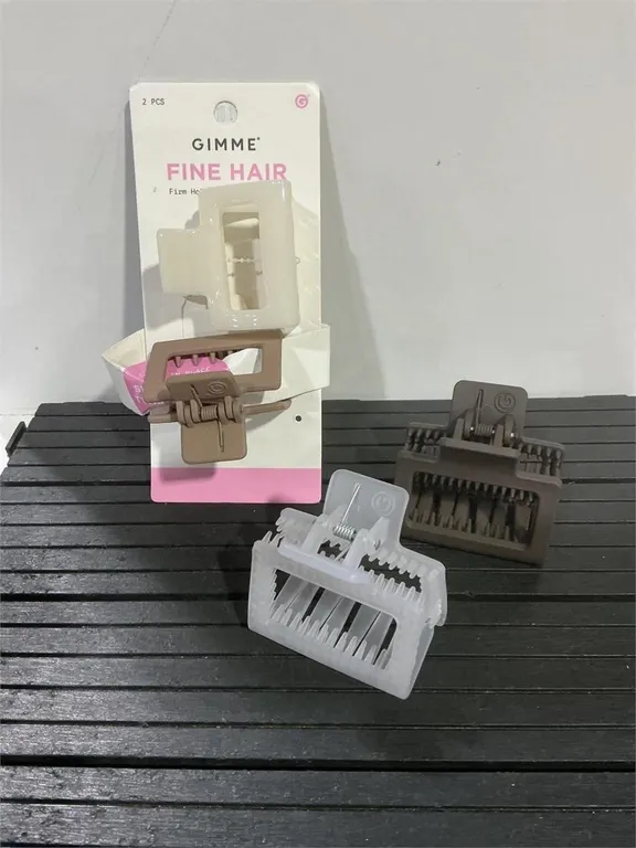 Gimme Fine Hair Claw Clips Set White and Brown