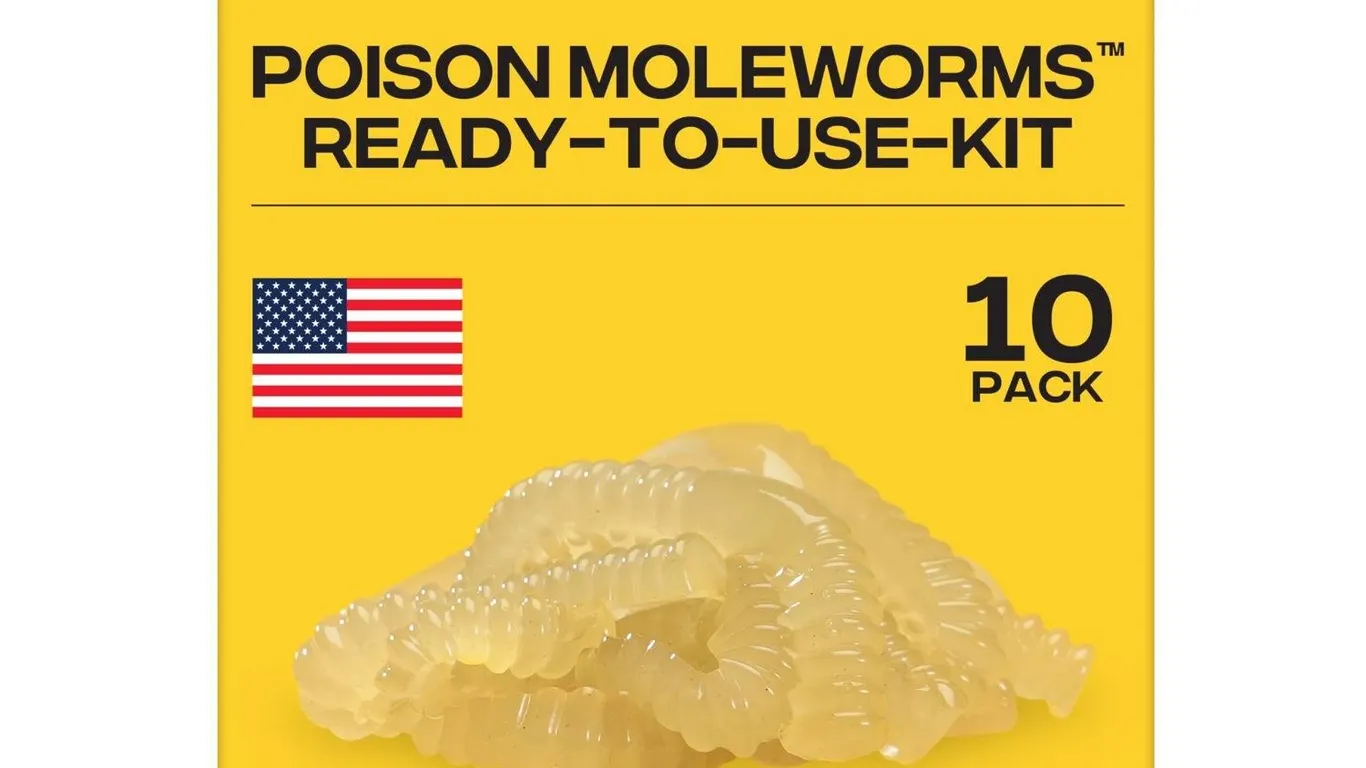 Victor Poison Moleworms 10-Pack Yellow