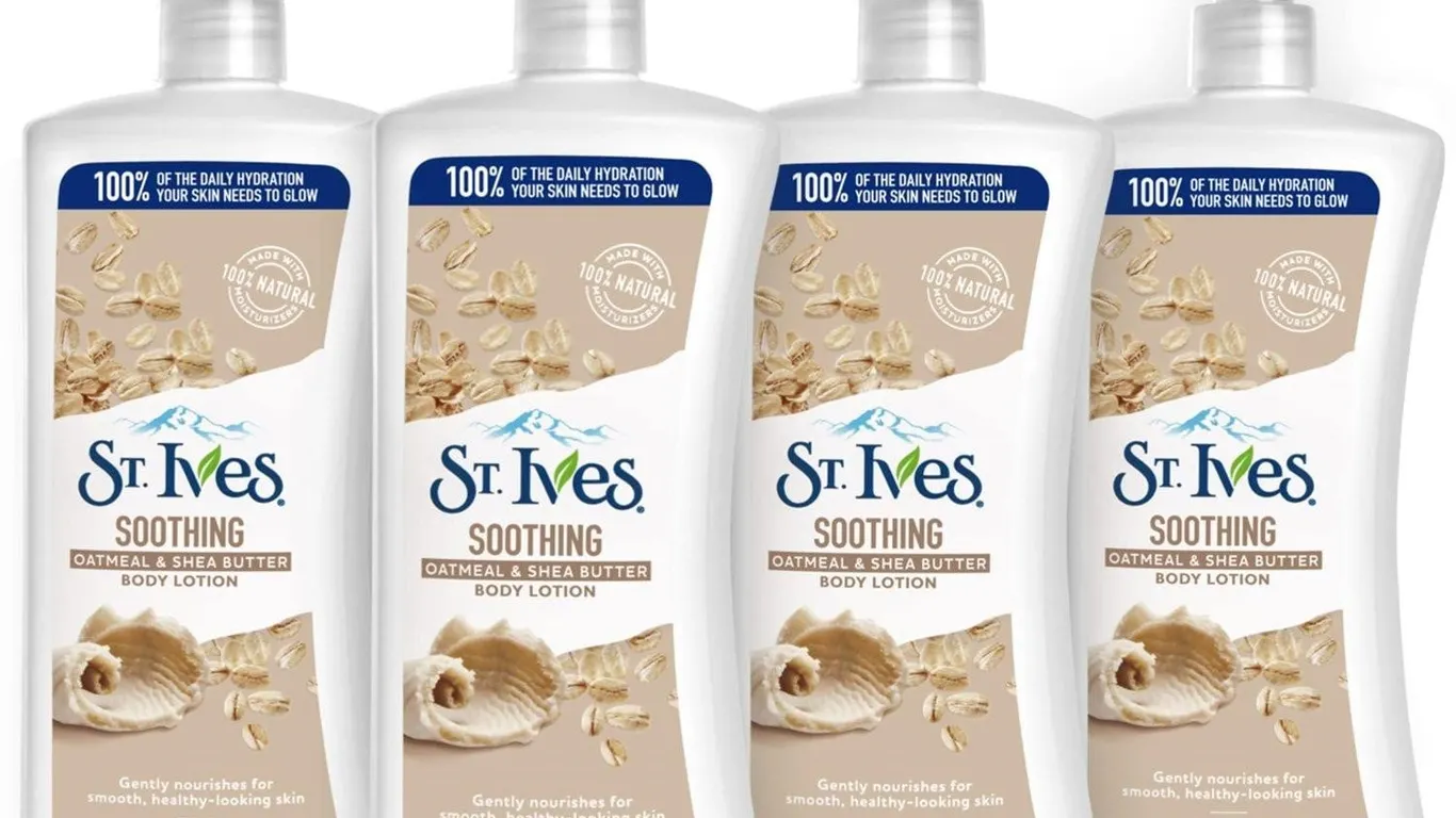 St. Ives Oatmeal Shea Body Lotion 21oz 4 Pack