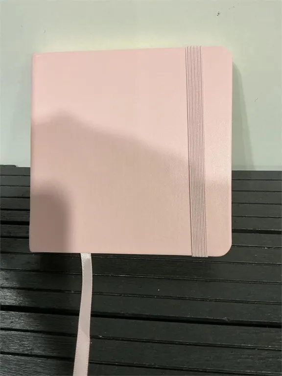 Talens Art Creation Pastel Pink Hardcover...