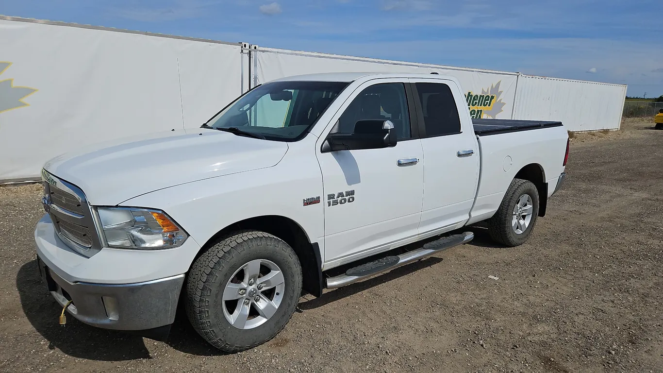 2014 Ram 1500 4x4 SLT 4dr Quad Cab 6.3 ft. SB Pickup