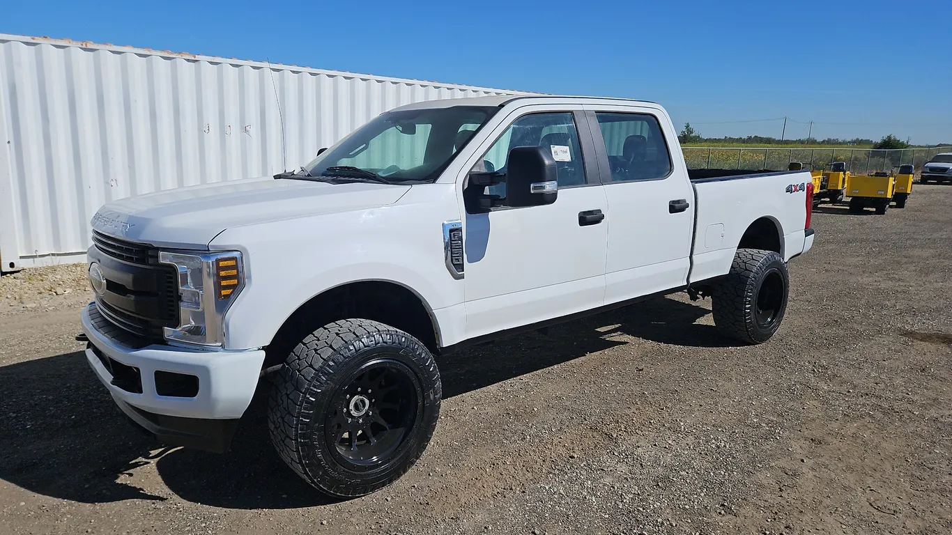 2019 Ford F-250 Super Duty 4x4 XLT 4dr Crew Cab 6.8 ft. SB Pickup