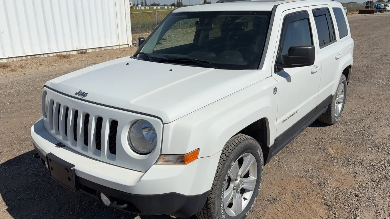2014 Jeep Patriot 4x4 North All Season 4dr SUV