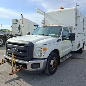 Non-Operable  2012  Ford  F-350 Super Duty  4x2 XL 2dr Regular Cab 141 in. WB DRW Chassis  S/A  Serv
