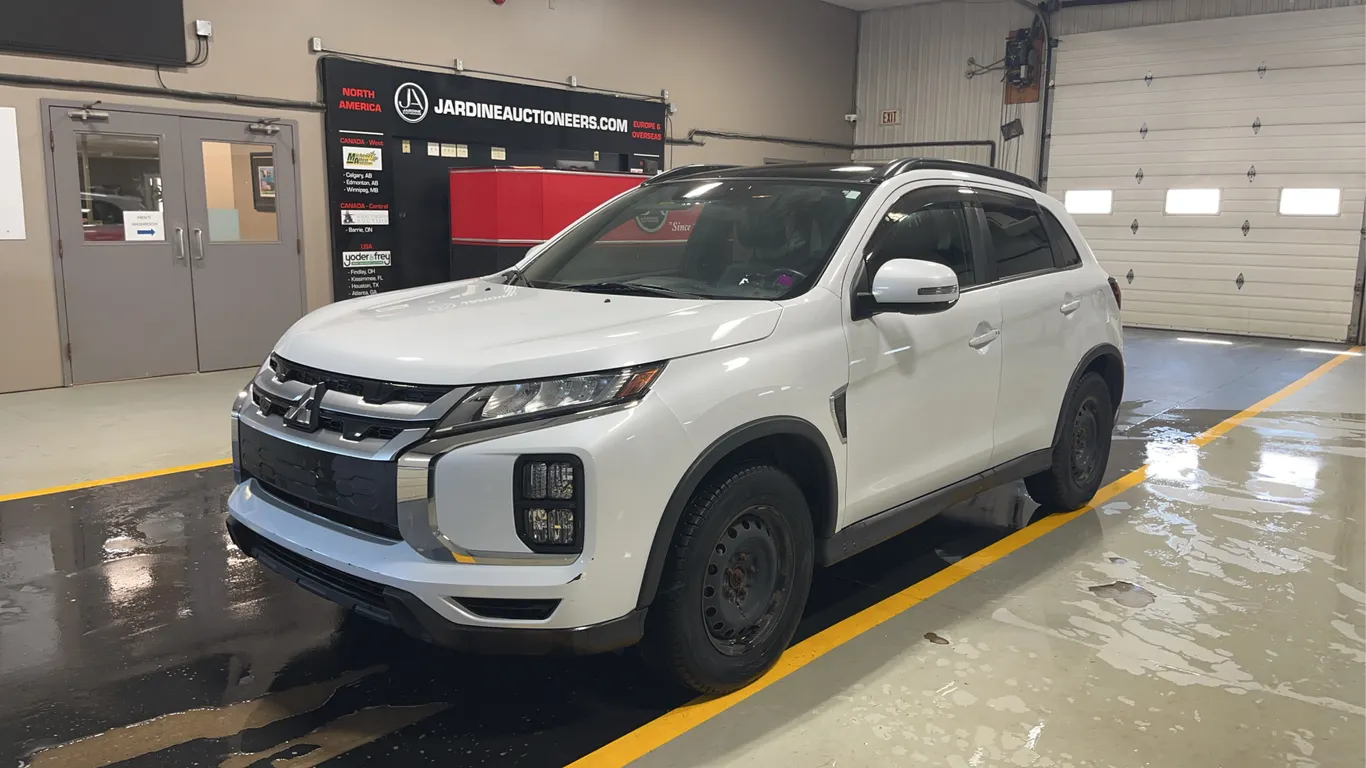 2023 Mitsubishi RVR 4x4 SE AWC 4dr SUV