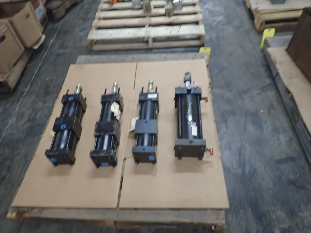 Lot of (4) Cylinders