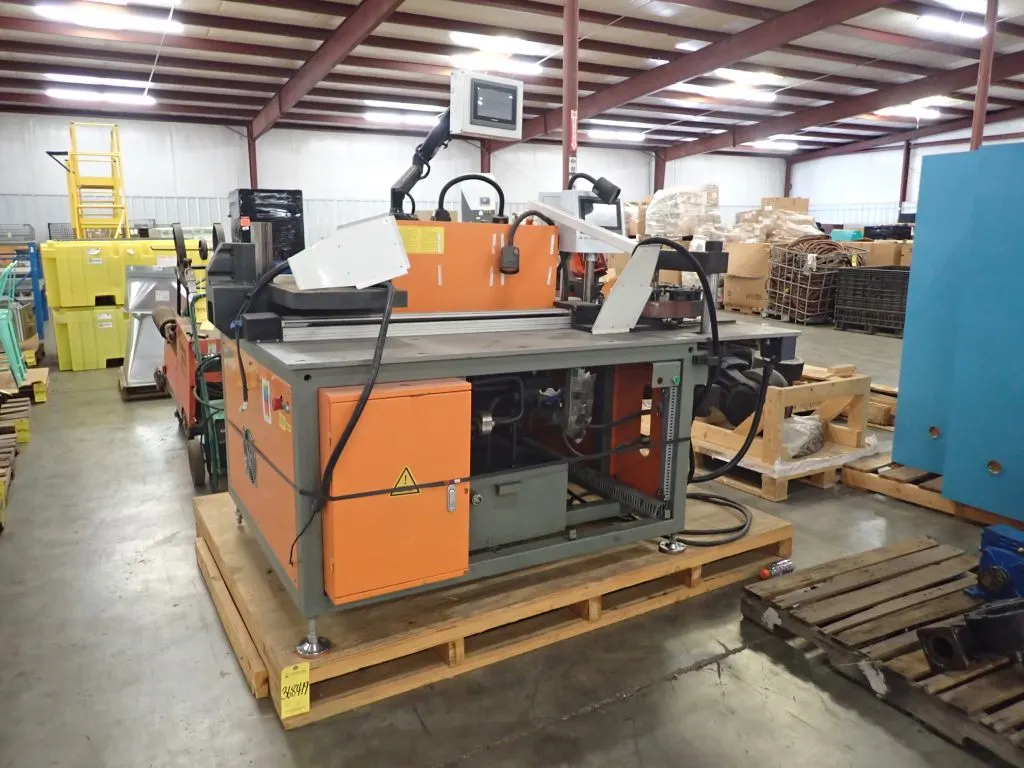 Beiene CNC Multifunction Busbar Processing Machine