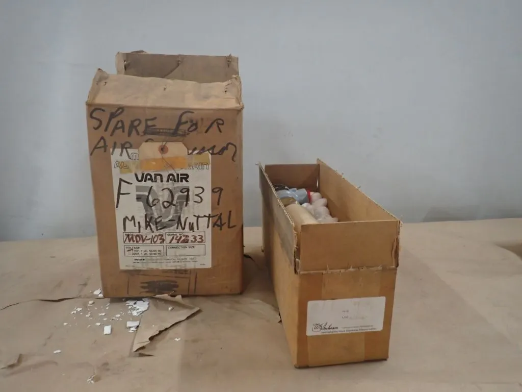 Lot of (2) Assorted Industrial Components