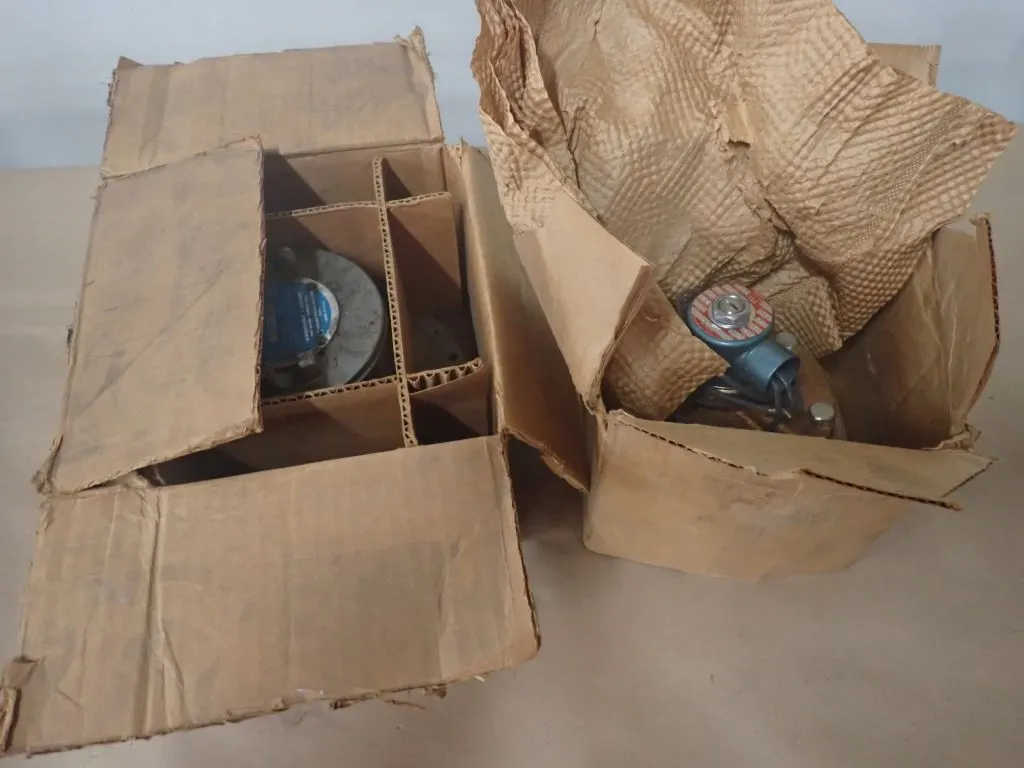 Lot of (2) Assorted Industrial Components