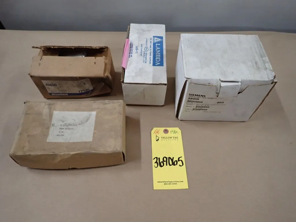 Lot of (4) Assorted Industrial Components