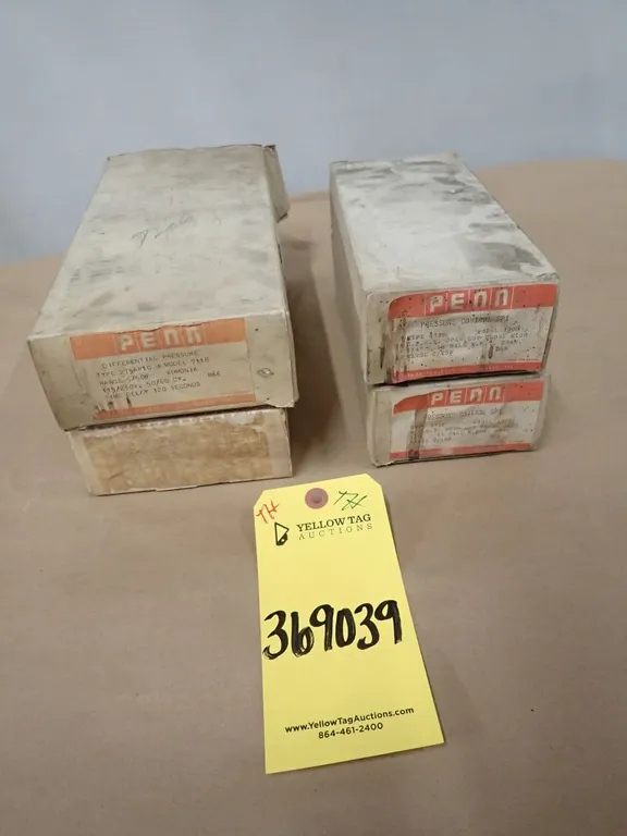 Lot of (4) Assorted Industrial Switches