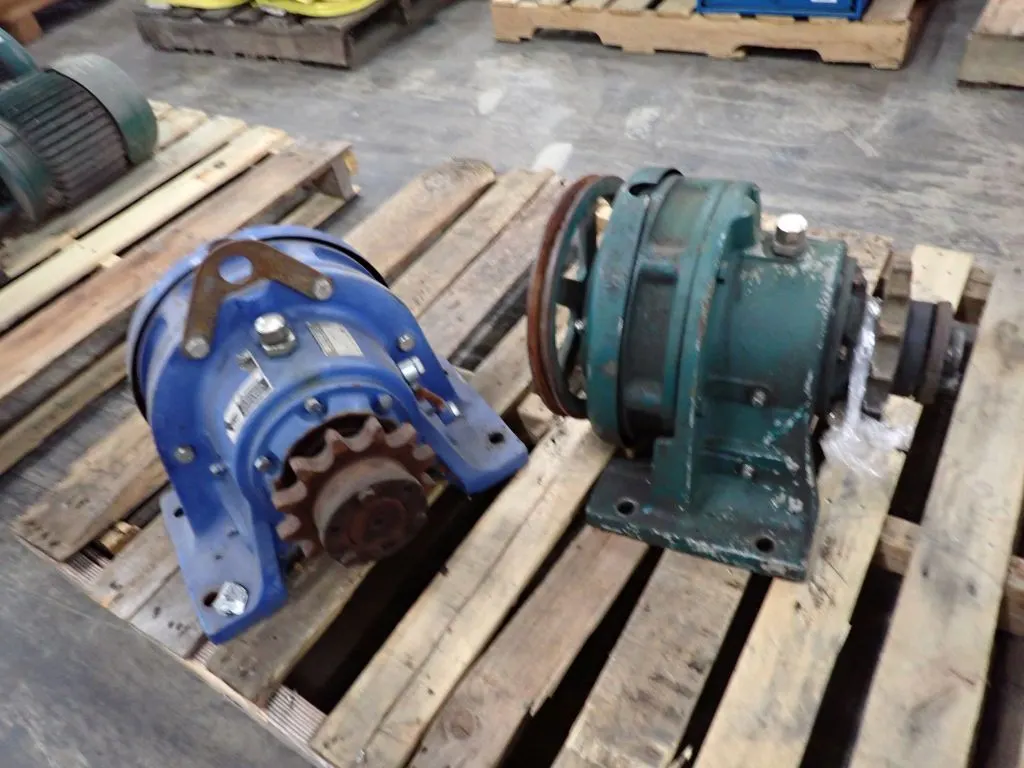 Lot of (2) Sumitomo SM-Cyclo Gear Boxes