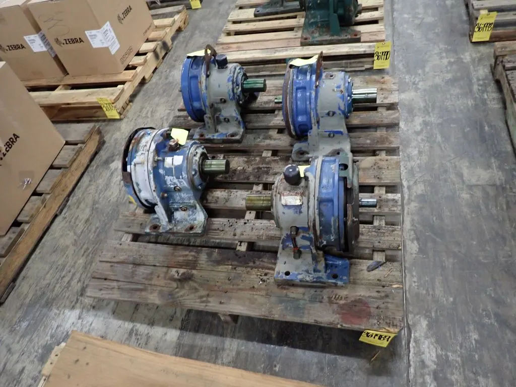 Lot of (4) Sumitomo SM-Cyclo Gear Boxes