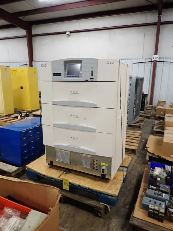 Becton Bactec MGIT 960 Mycobacterial Detection System
